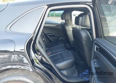 2018 Porsche Macan Sport Edition из США, поврежденный, VIN WP1AA2A54JLB09390